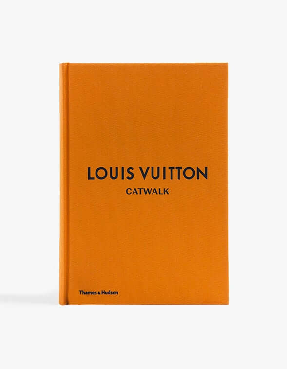 Louis Vuitton Catwalk - Bilingual Bard